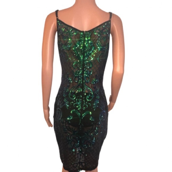 Iridescent sequin dress - Picture 2 of 5